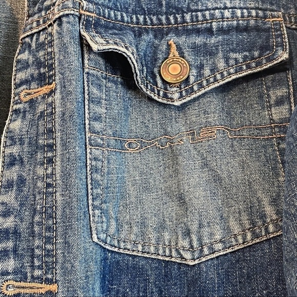 Oakley Mens Denim Jacket. Size Large - Picture 4 of 5